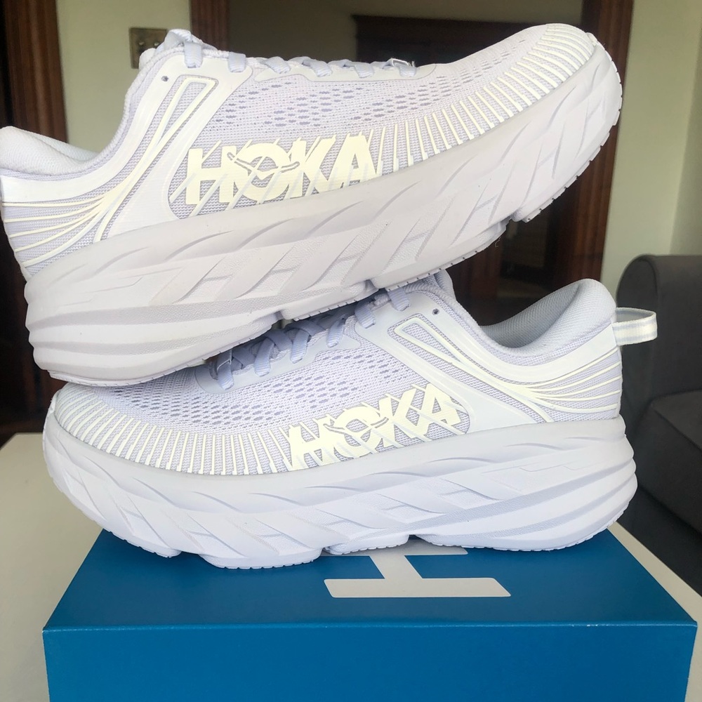 Brand New Bondi 7 Hokas, never worn